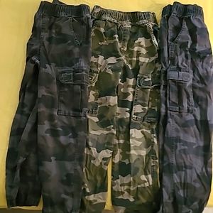 Children's Place Boys pull on cargo pants size 10,  camoflague print
